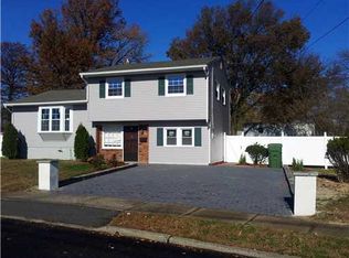 3 Monaghan Rd, Edison, NJ 08817