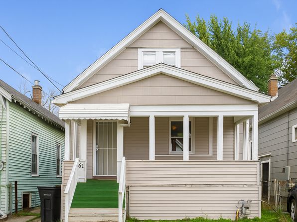 61 Lang Ave