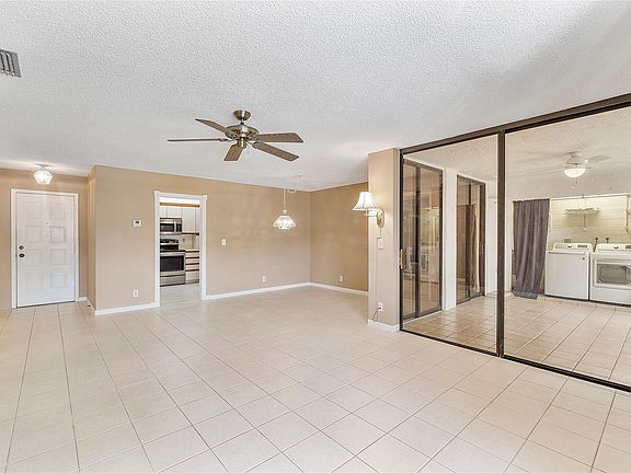 5th image of 4157 Carambola Circle #4157