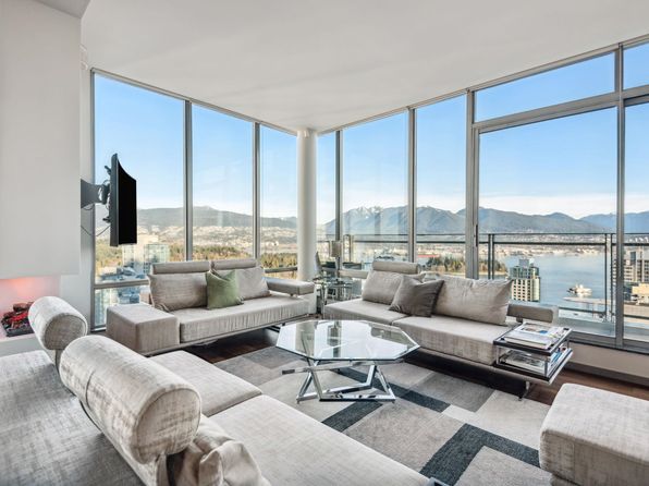 1288 Georgia St W PENTHOUSE 5, Vancouver, BC V6E 4R3