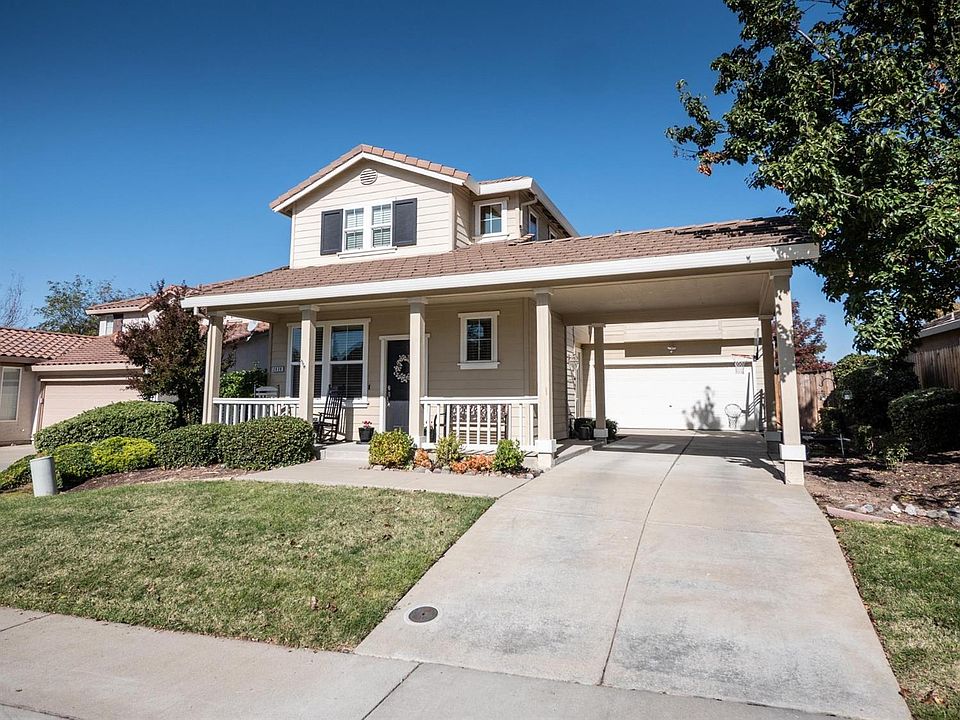 2nd image of 2839 Cardinal Dr