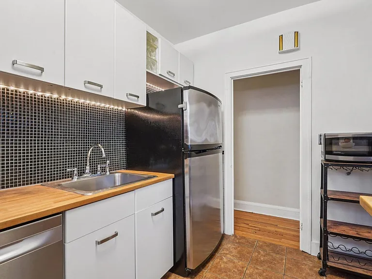 4144 Bryant Ave S #5 — Photo 9
