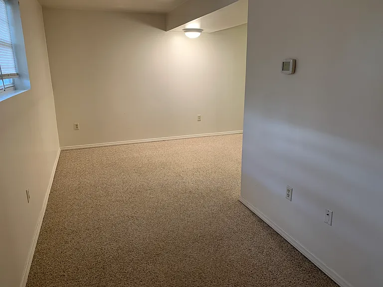 2200 N Susquehanna Trl #15 — Photo 8