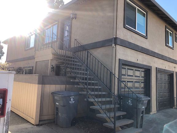 3rd image of 1921 Aletha Ln APT 4