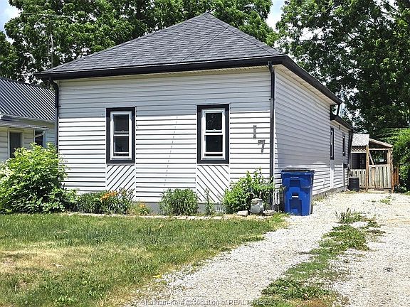 2nd image of 17 Taylor Ave
