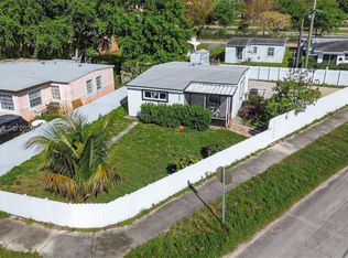 2001 Rutland St, Opa Locka, FL 33054