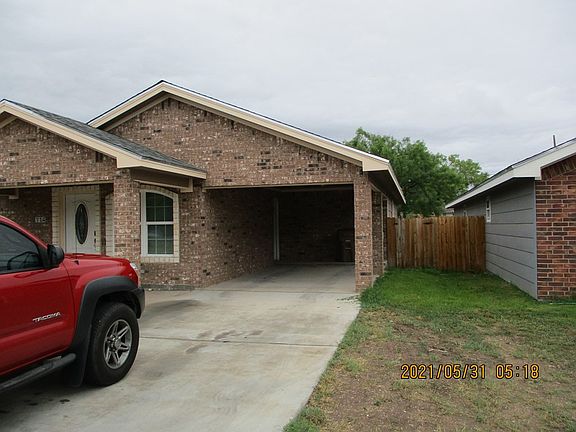 2nd image of 114 W Avenue L