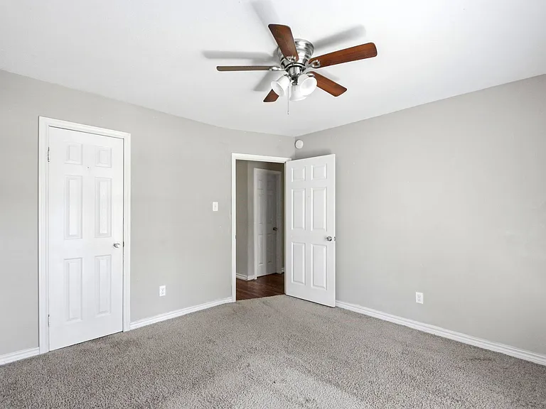 25302 Friar Lake Ln — Photo 40