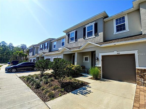 3rd image of 1010 Vineyard Ln