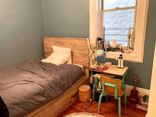 Rented by Garfield Realty  | media 47