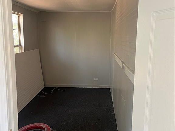 5th image of 1351 Navco Rd