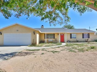 16215 Larch St, Hesperia, CA 92345