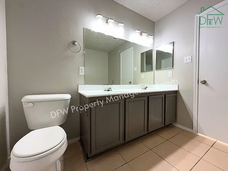 3952 Golden Horn Ln — Photo 11