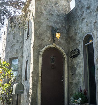 4th image of 11033 Hortense St