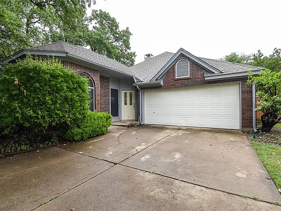4th image of 4612 Booth Dr