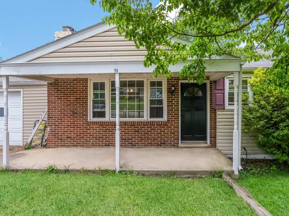 91 W Mount Kirk Ave, Eagleville, PA 19403