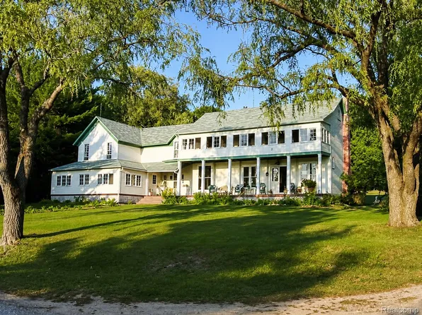 7441 First Court Ave, Gaylord, MI 49735