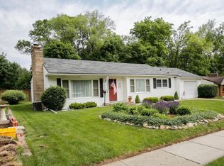 902 Lynn Ave, Kalamazoo, MI 49008