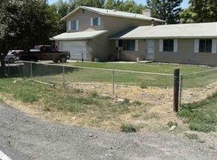 2360 Waneta Rd, Grandview, WA 98930