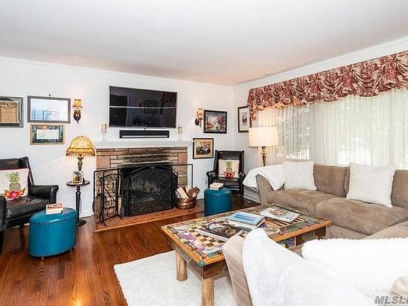 4th image of 7 Garfield St