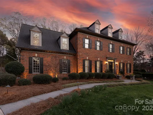 10400 Tyne Ct, Charlotte, NC 28210