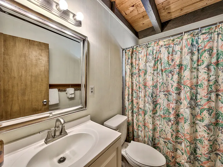 4540 Interlaken Rd — Photo 21