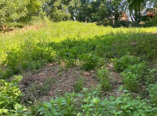 1808 Hardy Rd #2, Vinton, VA 24179