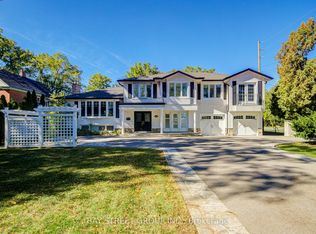 363 Lakeshore Rd W, Oakville, ON L6K 1G4