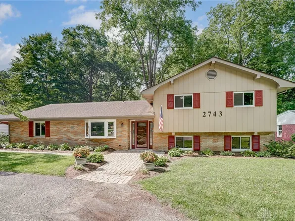 2743 Crone Rd, Dayton, OH 45434