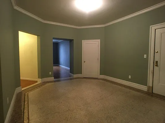 Rented by Bohemia Realty Group | media 17