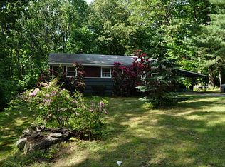1399 Iron Mine Hill Rd, North Smithfield, RI 02896