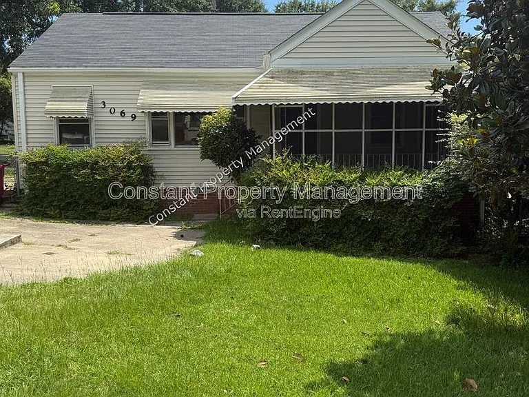 3069 Somerset Dr — Photo 2