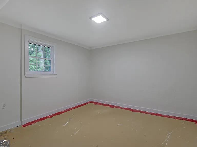 220 Fontaine Way — Photo 32