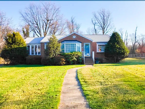 8533 Marybeth Way, Ellicott City, MD 21043