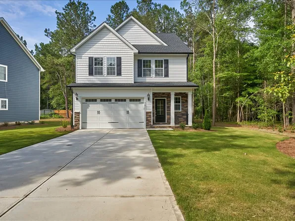 835 Blue Bird Dr, Vass, NC 28394