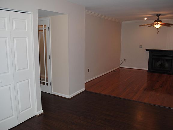 5th image of 8115 Santa Fe Dr