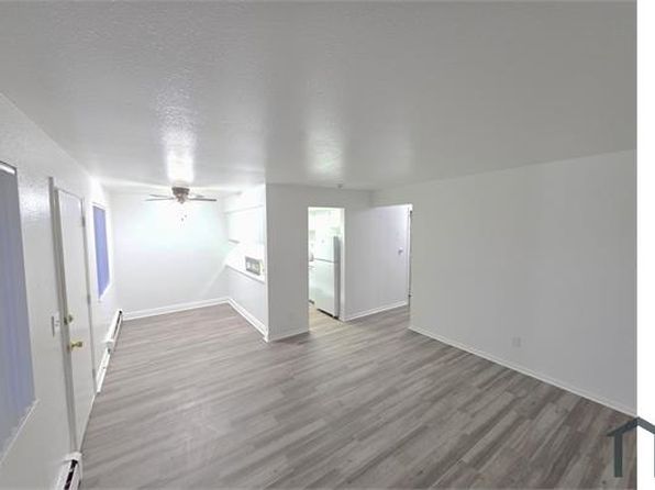 6090 Wadsworth Blvd #11