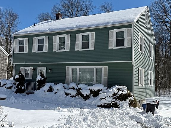 2nd image of 34 Sand Hill Rd