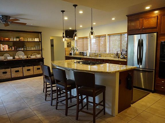 3rd image of 3838 E Calle De Soto