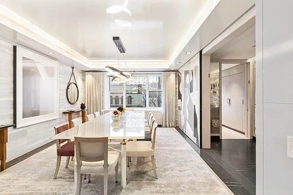 Sold by Compass | media 21