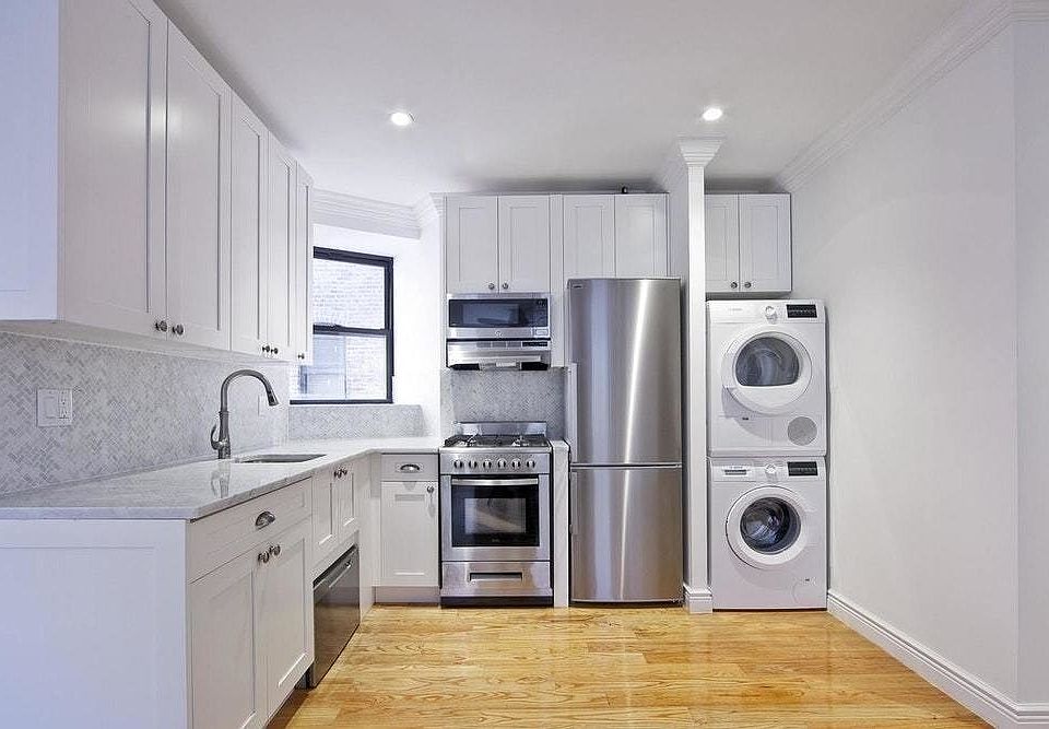 1st image of 500 W 110th St APT 2A