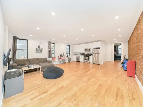 900 Riverside Drive image 1 of 13