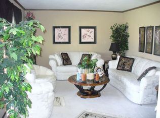 1000 Surrey Ct, Sun Prairie, WI 53590