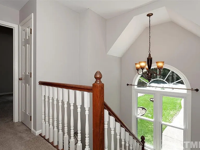 107 Thensia Ct — Photo 18