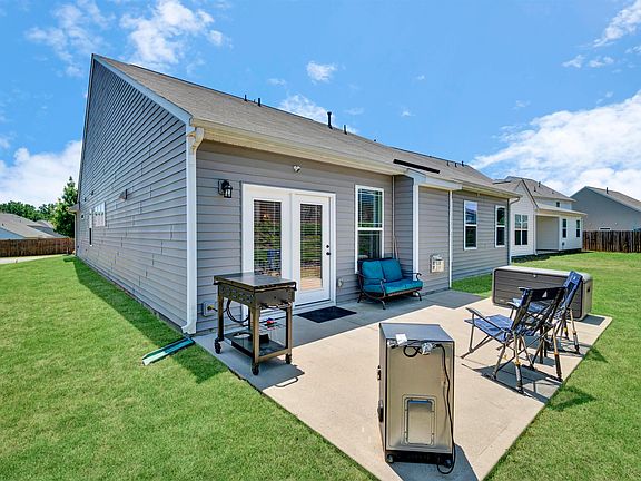 3rd image of 838 Wild Orchard Ln