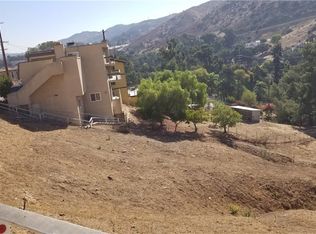 9360 Wayside Dr, Sunland, CA 91040