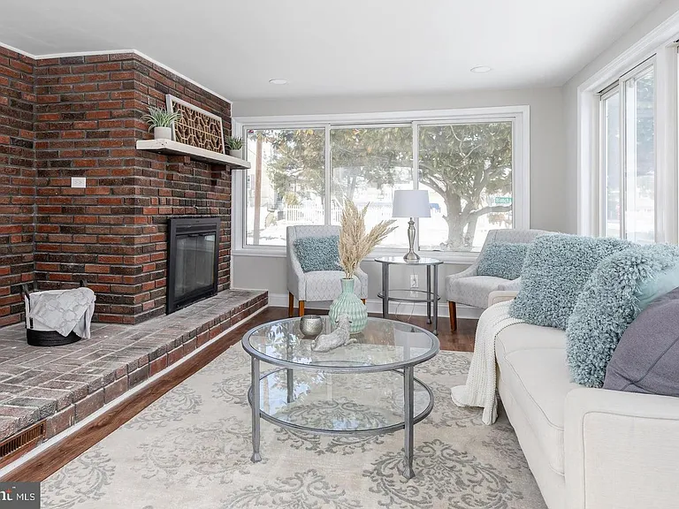534 Blanchard Ave — Photo 8