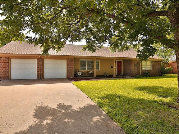 2nd image of 2233 Crescent Dr