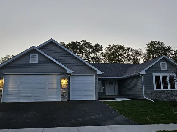 323 Whitetail Trl, Belvidere, IL 61008