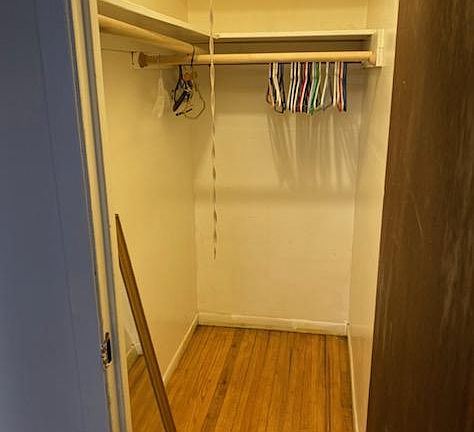 4th image of 6121 171st St Floor 1